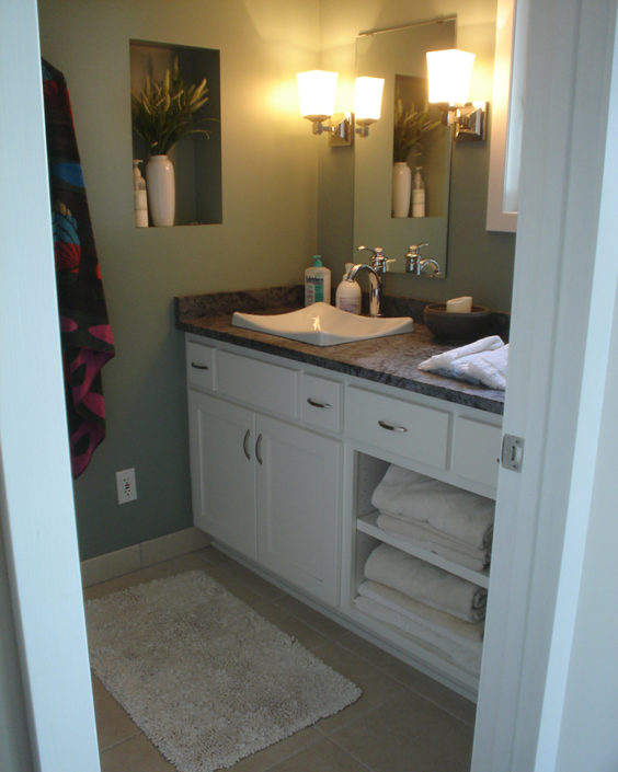 West Bloomington Addition Lower Bath_web